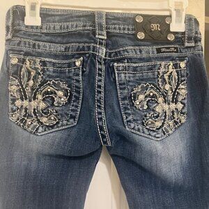 Miss Me boot cut jeans 25